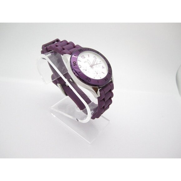 New Women's Relic 50m WR Analog 40mm Dial Day Date Causal Round Watch (D939) - Picture 2 of 12